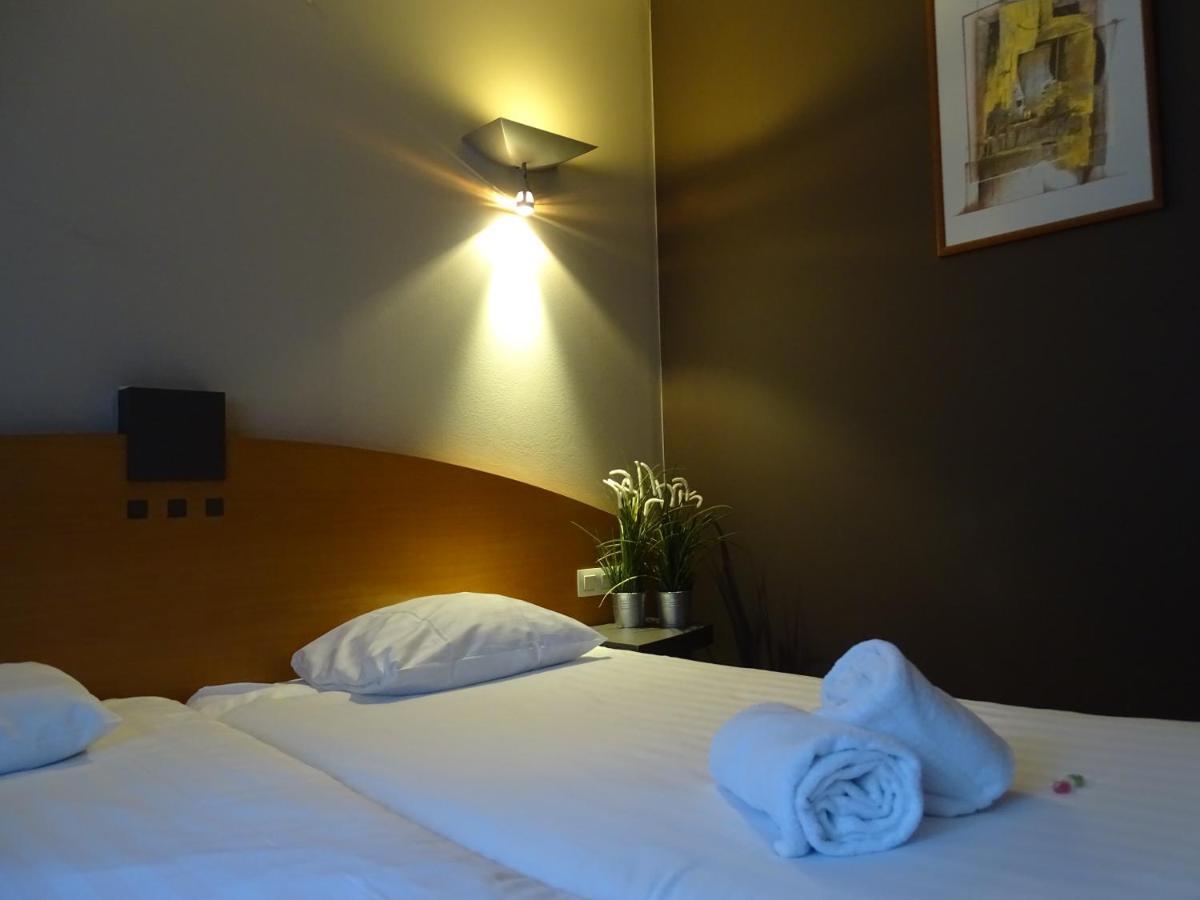 Sleep & Go Brussels Expo Hotel Wemmel Exterior foto